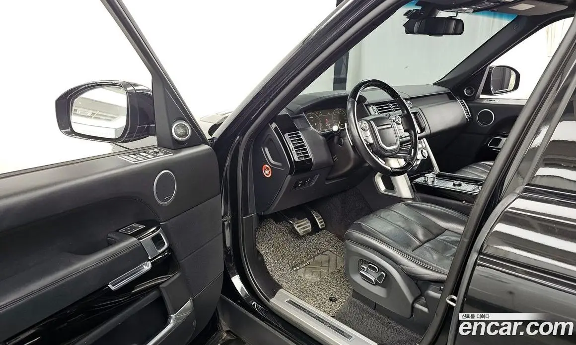 Land Rover Range Rover 2014 4.4 автомат (гидро), фото 10 Land Rover Range Rover 2014 4.4 автомат (гидро), фото 10