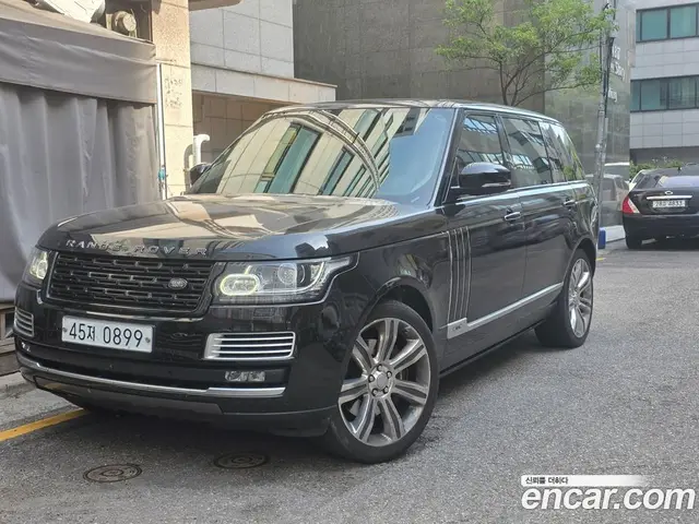 Land Rover Range Rover 2016 5.0 автомат (гидро), миниатюра 1 Land Rover Range Rover 2016 5.0 автомат (гидро), миниатюра 1