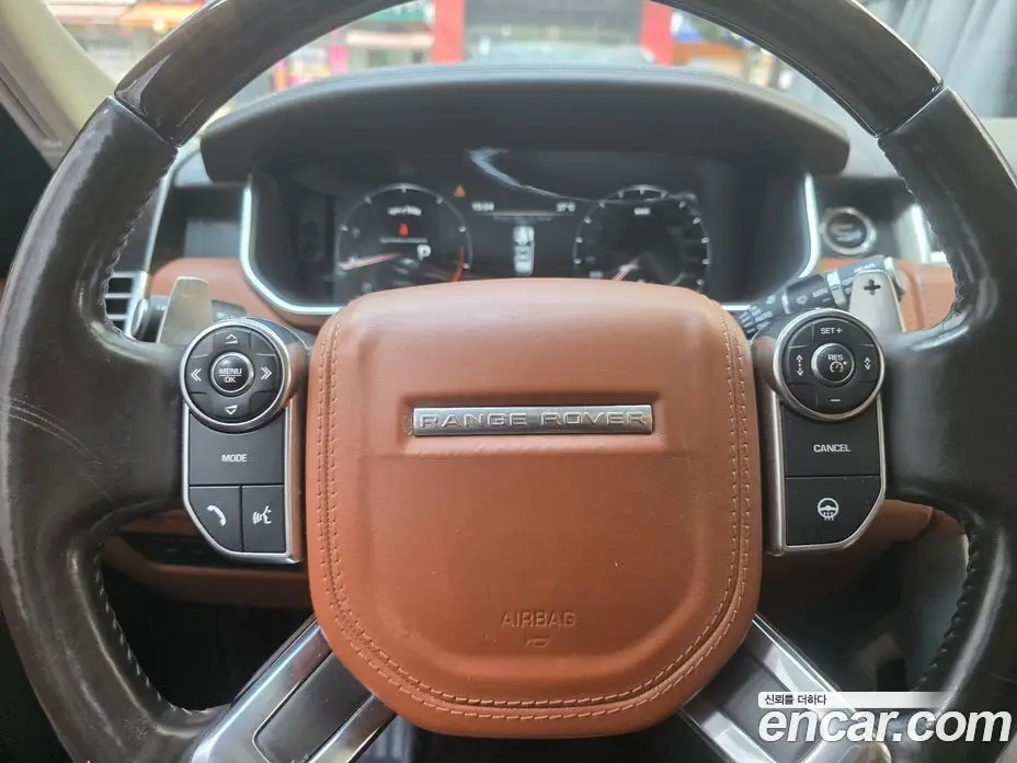 Land Rover Range Rover 2016 5.0 автомат (гидро), фото 7 Land Rover Range Rover 2016 5.0 автомат (гидро), фото 7