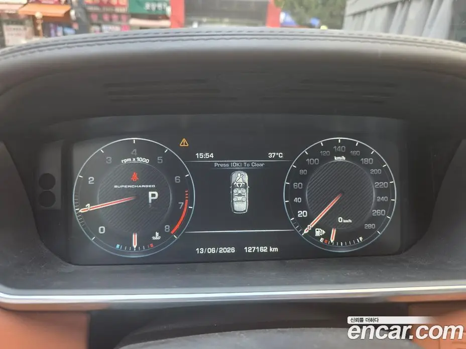 Land Rover Range Rover 2016 5.0 автомат (гидро), фото 8 Land Rover Range Rover 2016 5.0 автомат (гидро), фото 8