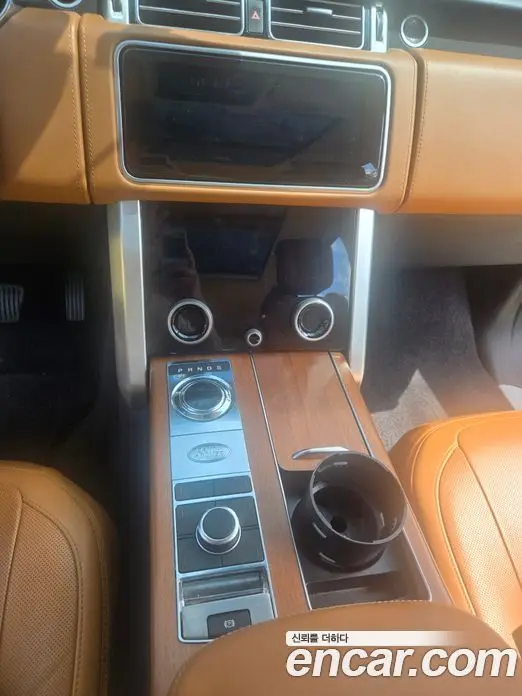 Land Rover Range Rover 2019 5.0 автомат (гидро), фото 10 Land Rover Range Rover 2019 5.0 автомат (гидро), фото 10