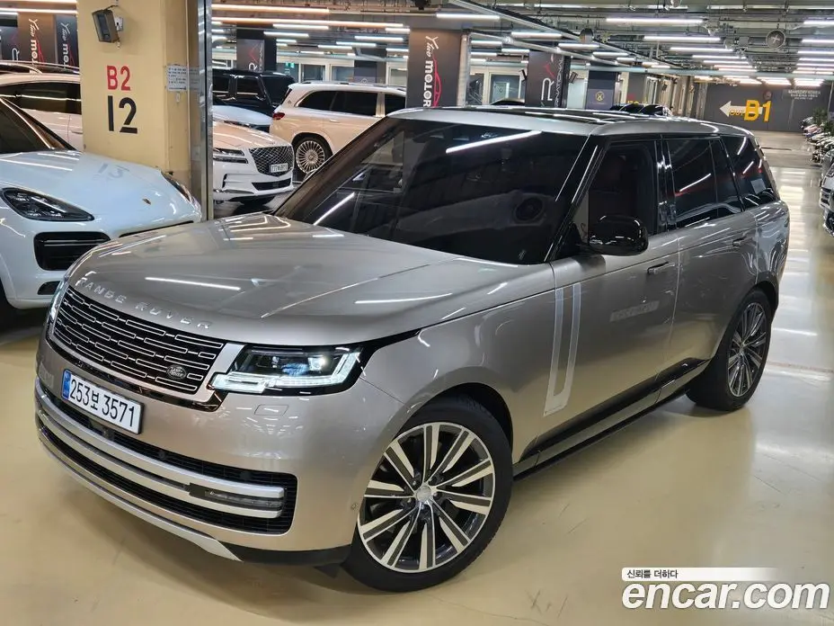 Land Rover Range Rover 2024 4.4 автомат (гидро), фото 20 Land Rover Range Rover 2024 4.4 автомат (гидро), фото 20