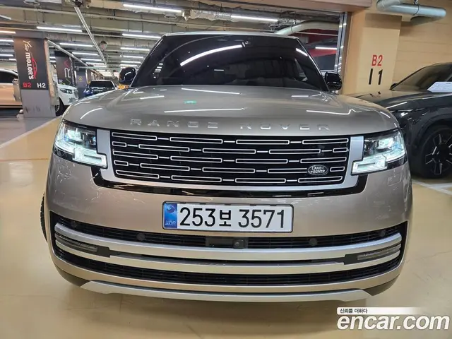 Land Rover Range Rover 2024 4.4 автомат (гидро), миниатюра 5 Land Rover Range Rover 2024 4.4 автомат (гидро), миниатюра 5