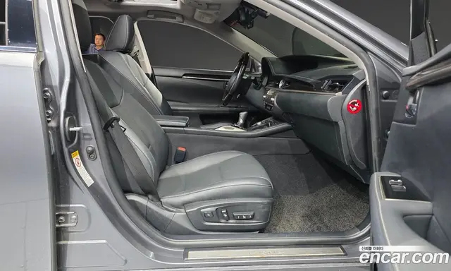 Lexus ES 2017 2.5 автомат (гидро), миниатюра 11 Lexus ES 2017 2.5 автомат (гидро), миниатюра 11