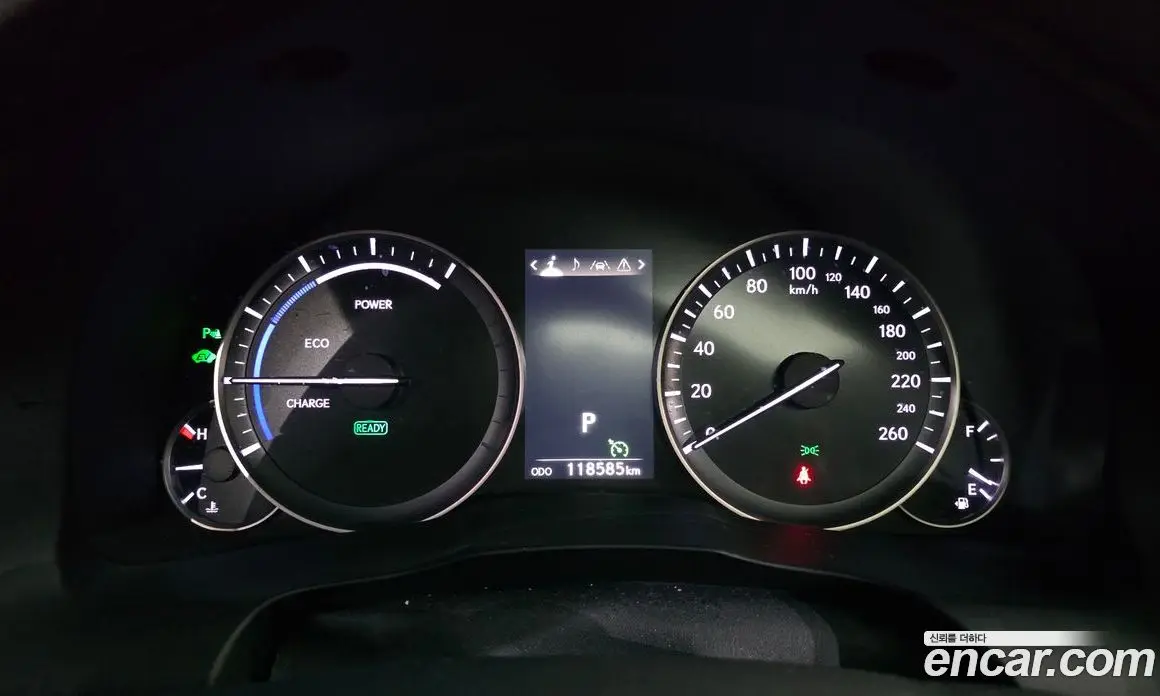 Lexus ES 2017 2.5 автомат (гидро), фото 8 Lexus ES 2017 2.5 автомат (гидро), фото 8