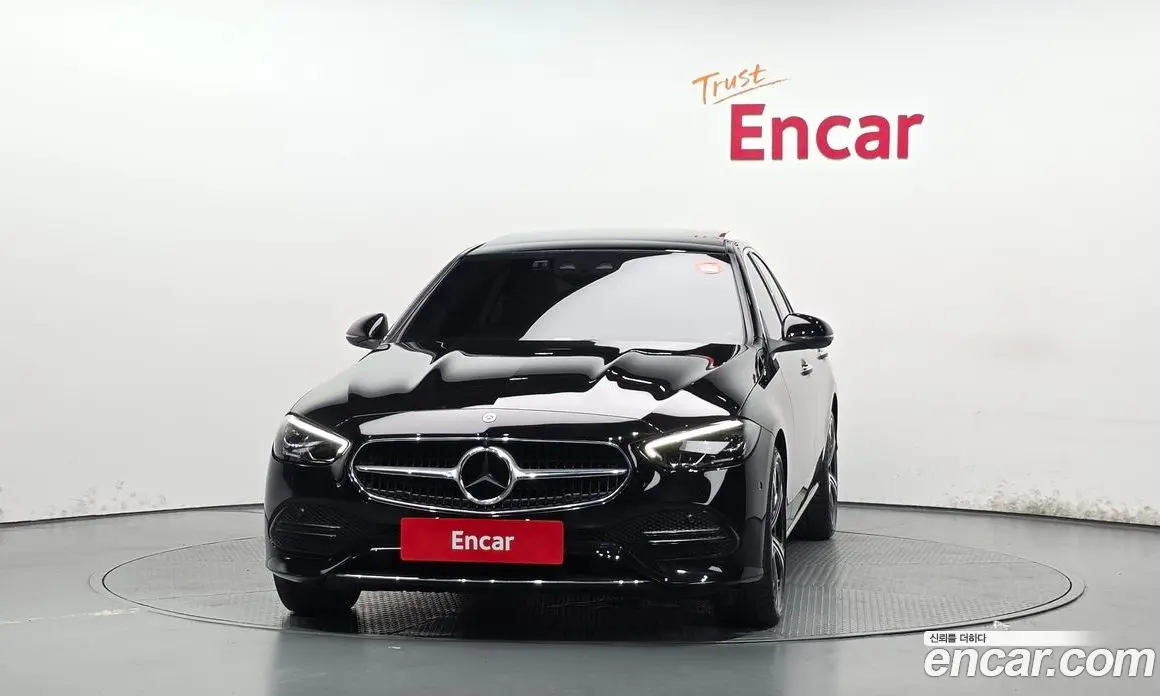 Mercedes-Benz C-Class 2023 2.0 автомат (гидро), фото 3