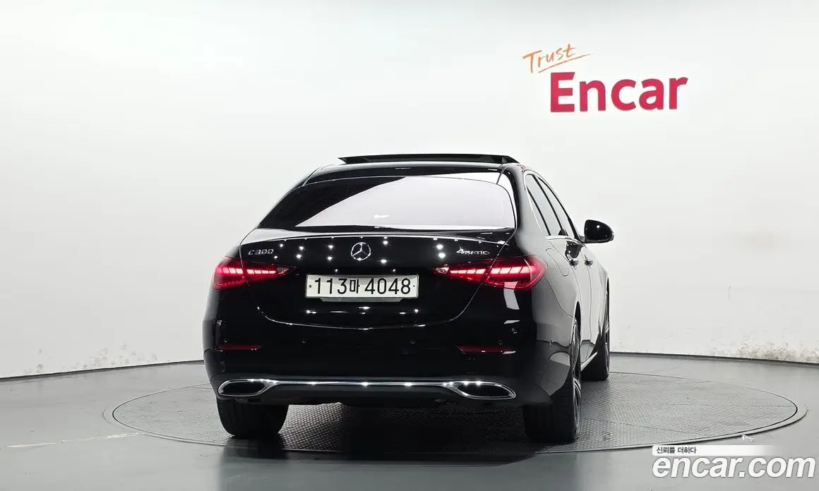 Mercedes-Benz C-Class 2023 2.0 автомат (гидро), фото 4