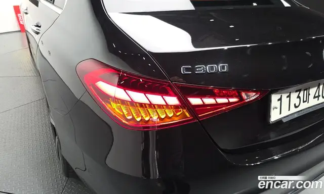 Mercedes-Benz C-Class 2023 2.0 автомат (гидро), миниатюра 9