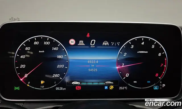 Mercedes-Benz C-Class 2024 2.0 автомат (гидро), миниатюра 10 Mercedes-Benz C-Class 2024 2.0 автомат (гидро), миниатюра 10
