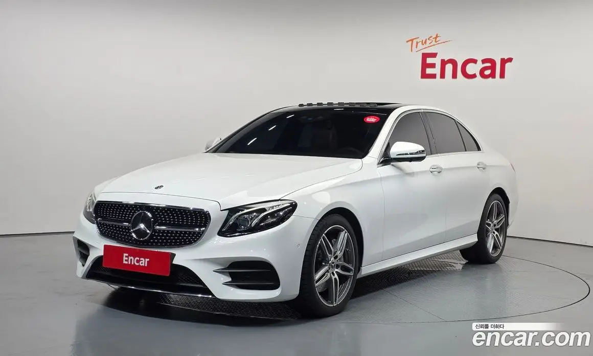 Mercedes-Benz E-Class 2019 2.0 автомат (гидро), фото 1 Mercedes-Benz E-Class 2019 2.0 автомат (гидро), фото 1