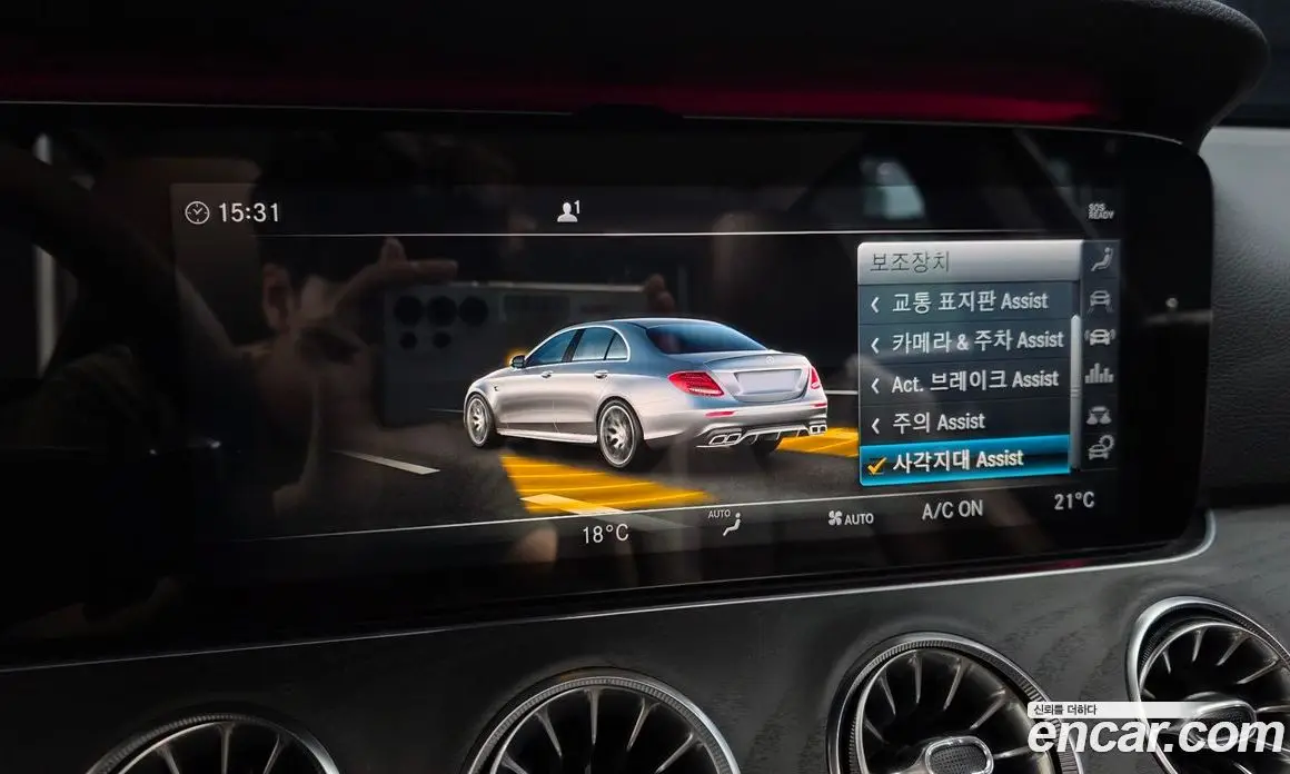 Mercedes-Benz E-Class 2019 2.0 автомат (гидро), фото 23 Mercedes-Benz E-Class 2019 2.0 автомат (гидро), фото 23