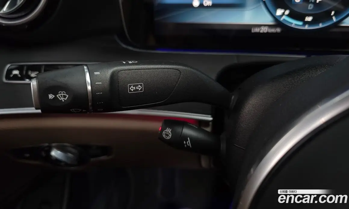 Mercedes-Benz E-Class 2019 2.0 автомат (гидро), фото 29 Mercedes-Benz E-Class 2019 2.0 автомат (гидро), фото 29