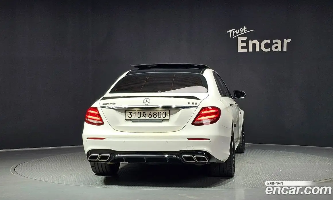 Mercedes-Benz E-Class 2019 4.0 автомат (гидро), фото 4