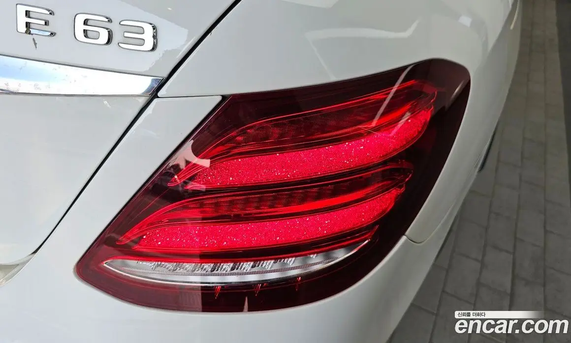 Mercedes-Benz E-Class 2019 4.0 автомат (гидро), фото 9