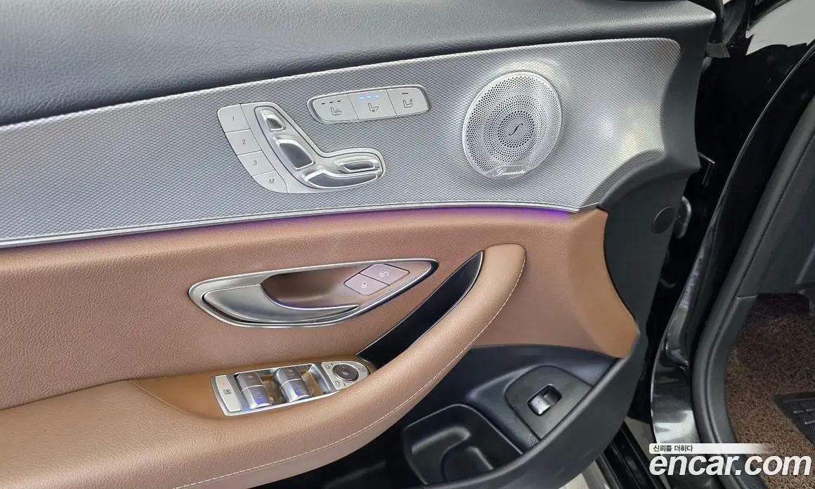 Mercedes-Benz E-Class 2019 2.0 автомат (гидро), фото 28 Mercedes-Benz E-Class 2019 2.0 автомат (гидро), фото 28