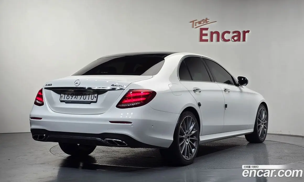 Mercedes-Benz E-Class 2019 2.0 автомат (гидро), фото 2 Mercedes-Benz E-Class 2019 2.0 автомат (гидро), фото 2