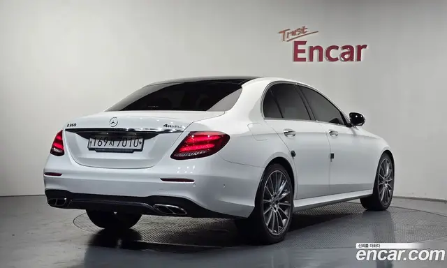 Mercedes-Benz E-Class 2019 2.0 автомат (гидро), миниатюра 2 Mercedes-Benz E-Class 2019 2.0 автомат (гидро), миниатюра 2