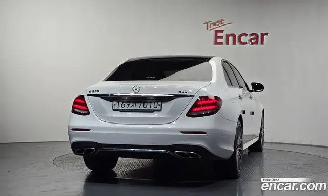 Mercedes-Benz E-Class 2019 2.0 автомат (гидро), миниатюра 4 Mercedes-Benz E-Class 2019 2.0 автомат (гидро), миниатюра 4