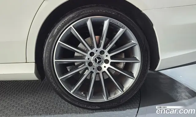 Mercedes-Benz E-Class 2019 2.0 автомат (гидро), миниатюра 7 Mercedes-Benz E-Class 2019 2.0 автомат (гидро), миниатюра 7
