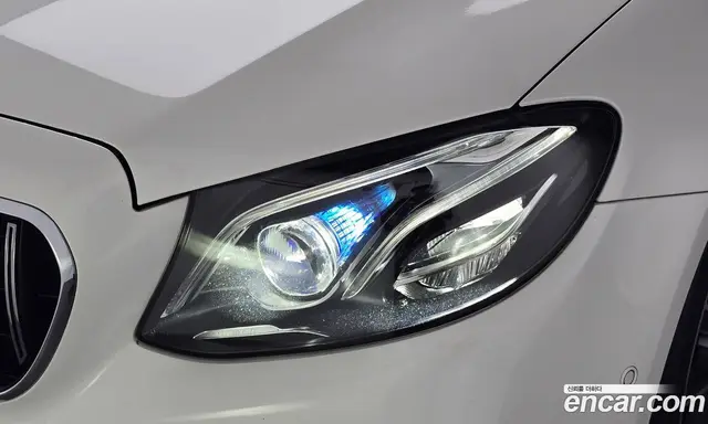 Mercedes-Benz E-Class 2019 2.0 автомат (гидро), миниатюра 8 Mercedes-Benz E-Class 2019 2.0 автомат (гидро), миниатюра 8