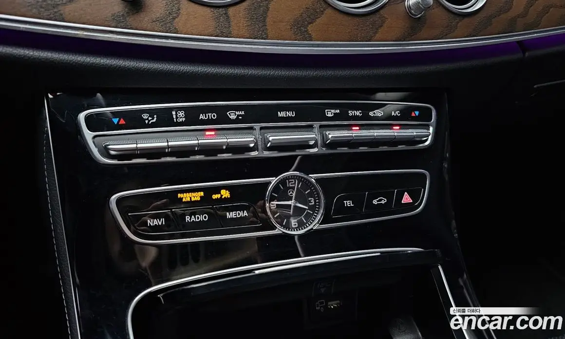 Mercedes-Benz E-Class 2020 2.0 автомат (гидро), фото 25 Mercedes-Benz E-Class 2020 2.0 автомат (гидро), фото 25