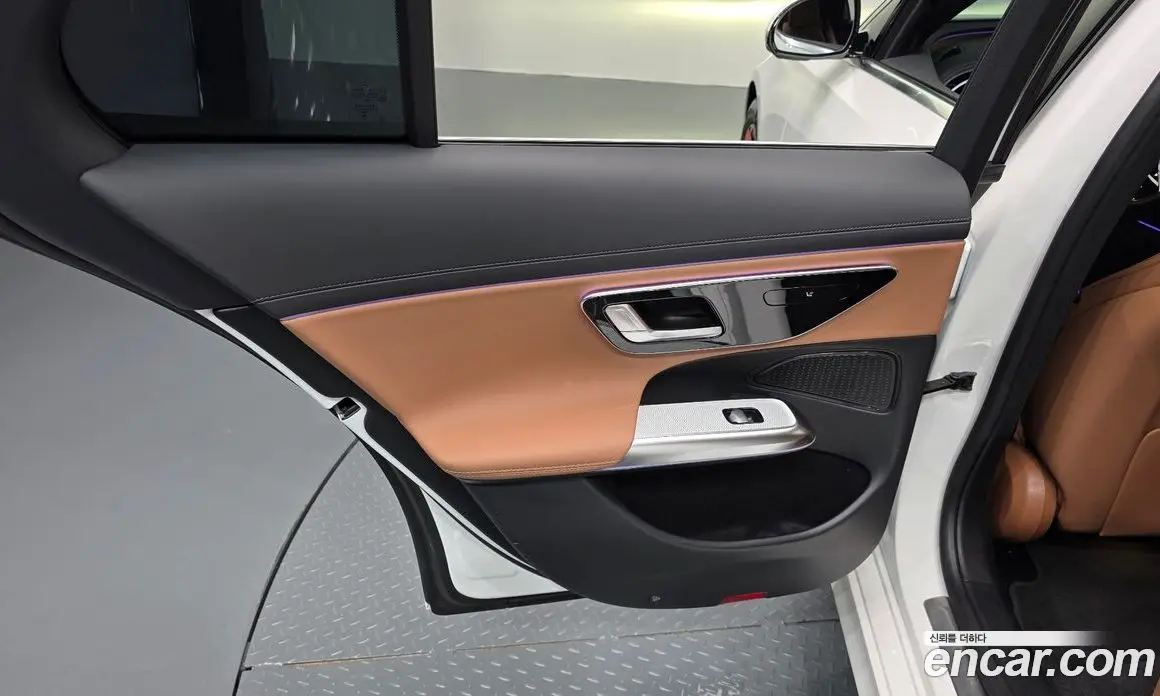 Mercedes-Benz E-Class 2025 2.0 автомат (гидро), фото 15