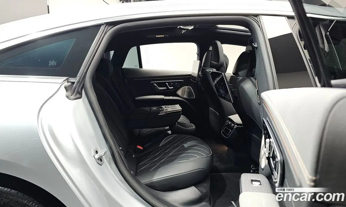 Mercedes-Benz EQS 2022 0.3 автомат (гидро), фото 16