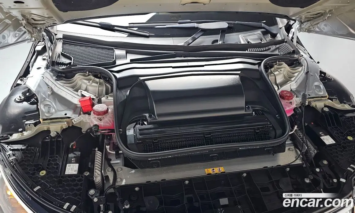 Mercedes-Benz EQS 2022 0.3 автомат (гидро), фото 5