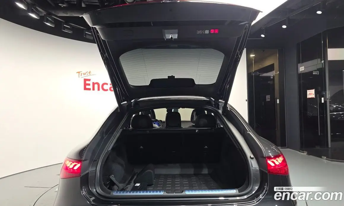 Mercedes-Benz EQS 2022 0.3 автомат (гидро), фото 26