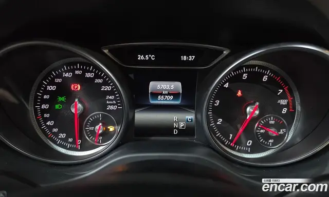 Mercedes-Benz GLA-Class 2019 2.0 автомат (гидро), миниатюра 11 Mercedes-Benz GLA-Class 2019 2.0 автомат (гидро), миниатюра 11