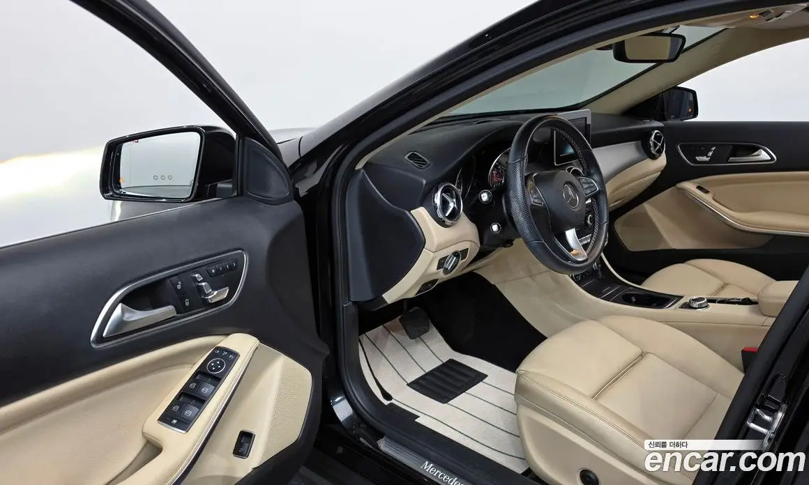 Mercedes-Benz GLA-Class 2019 2.0 автомат (гидро), фото 13 Mercedes-Benz GLA-Class 2019 2.0 автомат (гидро), фото 13