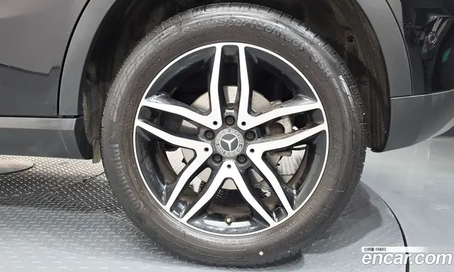 Mercedes-Benz GLA-Class 2019 2.0 автомат (гидро), миниатюра 7 Mercedes-Benz GLA-Class 2019 2.0 автомат (гидро), миниатюра 7