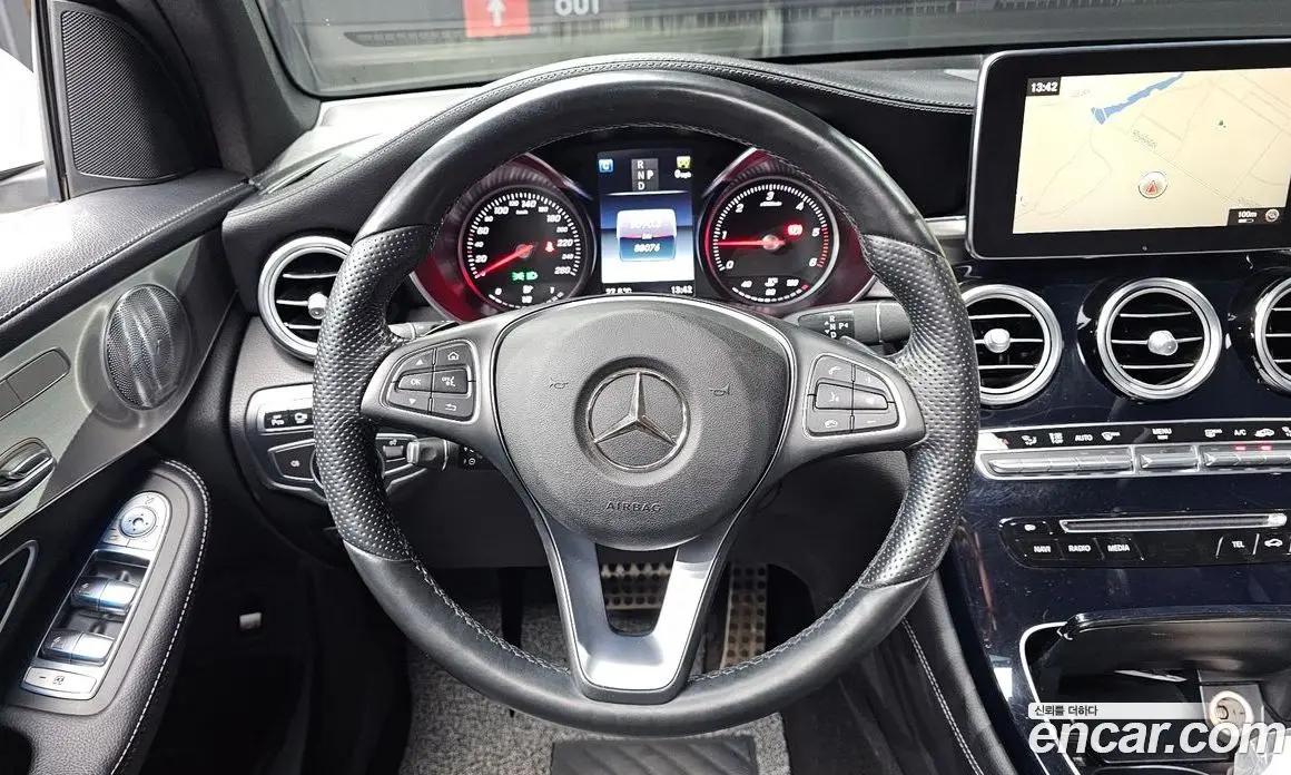 Mercedes-Benz GLC-Class 2016 2.1 автомат (гидро), фото 13 Mercedes-Benz GLC-Class 2016 2.1 автомат (гидро), фото 13