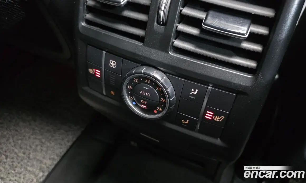 Mercedes-Benz GLE-Class 2018 3.0 автомат (гидро), фото 18 Mercedes-Benz GLE-Class 2018 3.0 автомат (гидро), фото 18