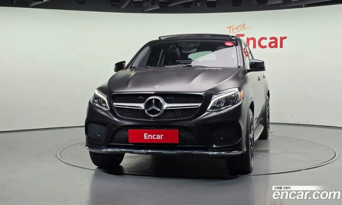 Mercedes-Benz GLE-Class 2018 3.0 автомат (гидро), фото 3 Mercedes-Benz GLE-Class 2018 3.0 автомат (гидро), фото 3