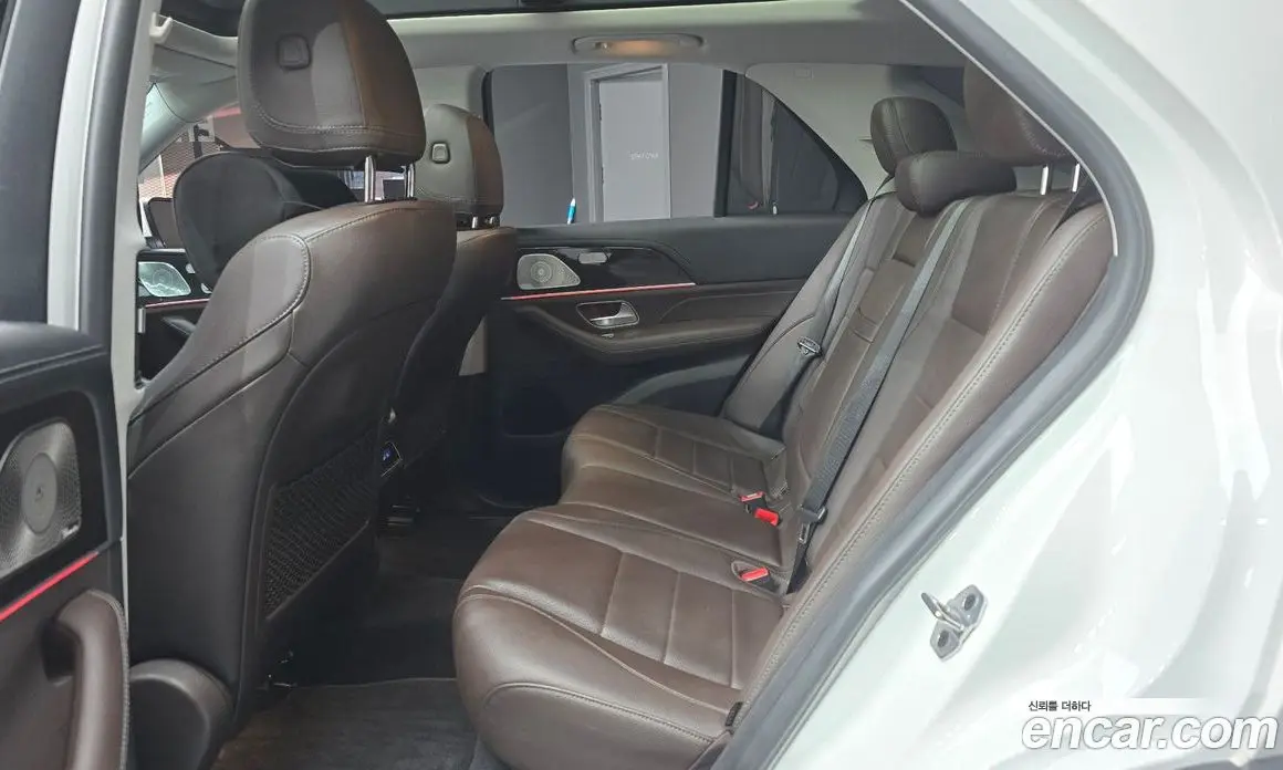 Mercedes-Benz GLE-Class 2023 2.0 автомат (гидро), фото 12