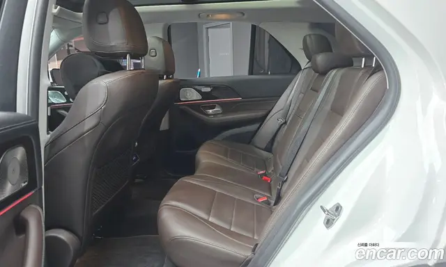 Mercedes-Benz GLE-Class 2023 2.0 автомат (гидро), миниатюра 12