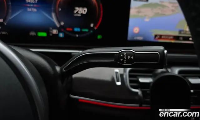 Mercedes-Benz GLE-Class 2023 2.0 автомат (гидро), миниатюра 9