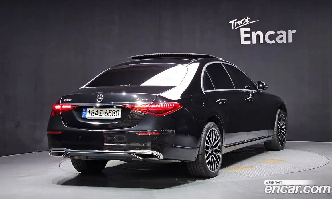 Mercedes-Benz S-Class 2023 4.0 автомат (гидро), фото 2 Mercedes-Benz S-Class 2023 4.0 автомат (гидро), фото 2