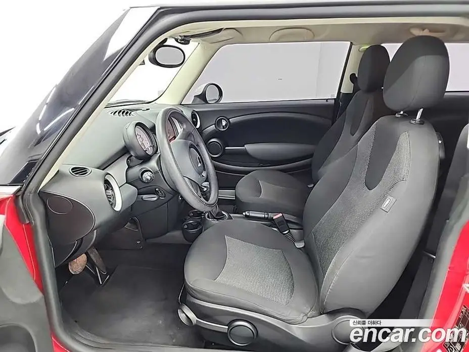Mini Cooper 2010 1.6 автомат (гидро), фото 11 Mini Cooper 2010 1.6 автомат (гидро), фото 11