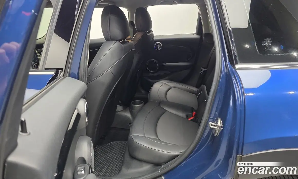 Mini Cooper 2015 1.5 автомат (гидро), фото 11