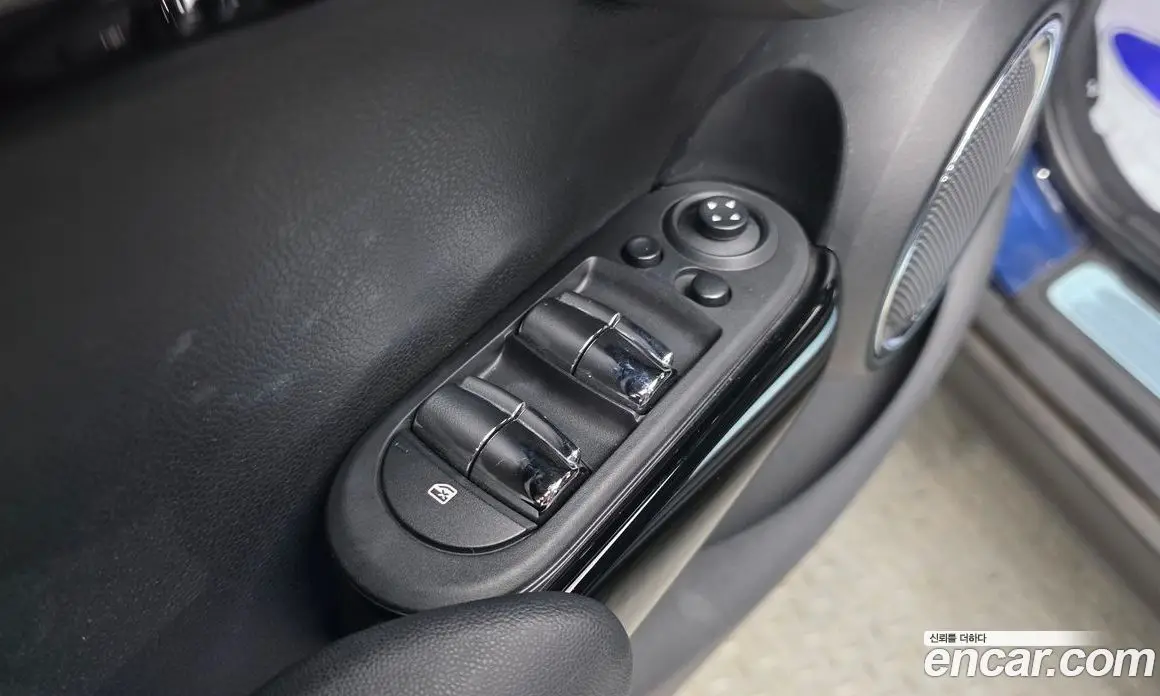 Mini Cooper 2015 1.5 автомат (гидро), фото 13