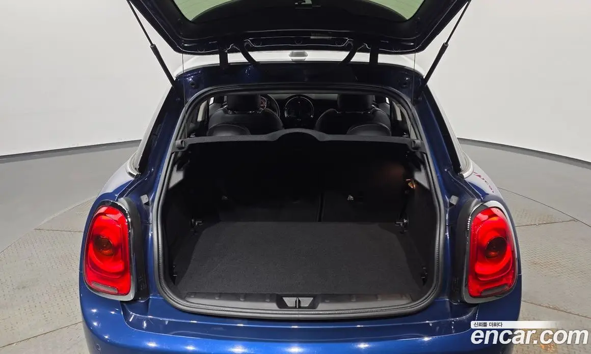 Mini Cooper 2015 1.5 автомат (гидро), фото 20