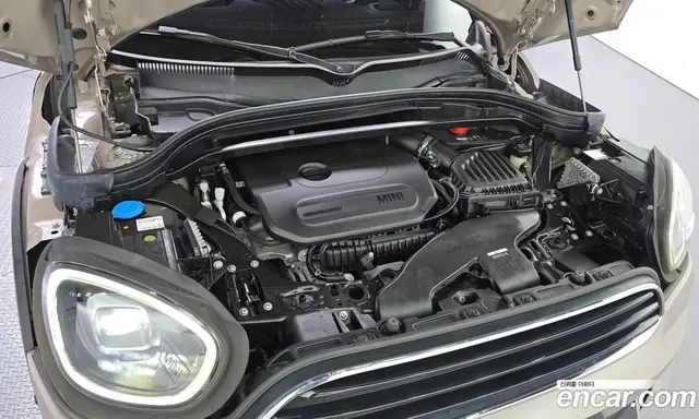 Mini Countryman 2023 1.5 автомат (гидро), миниатюра 6 Mini Countryman 2023 1.5 автомат (гидро), миниатюра 6