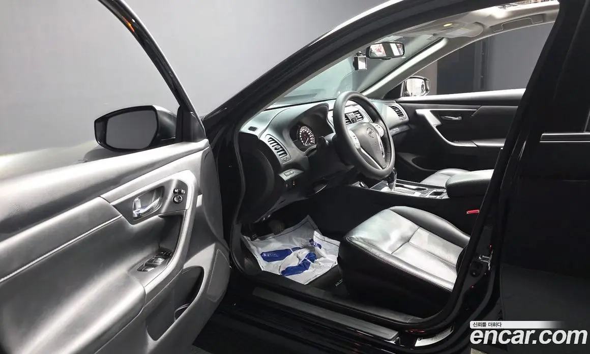 Nissan Altima 2018 2.5 автомат (гидро), фото 10 Nissan Altima 2018 2.5 автомат (гидро), фото 10