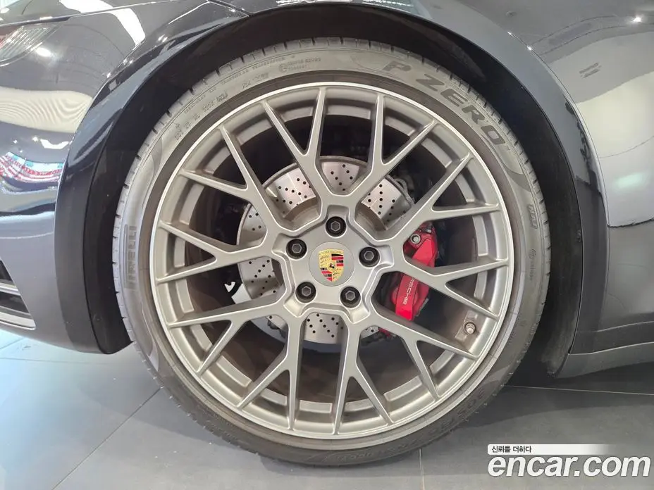 Porsche 911 2024 3.0 автомат (гидро), фото 5 Porsche 911 2024 3.0 автомат (гидро), фото 5
