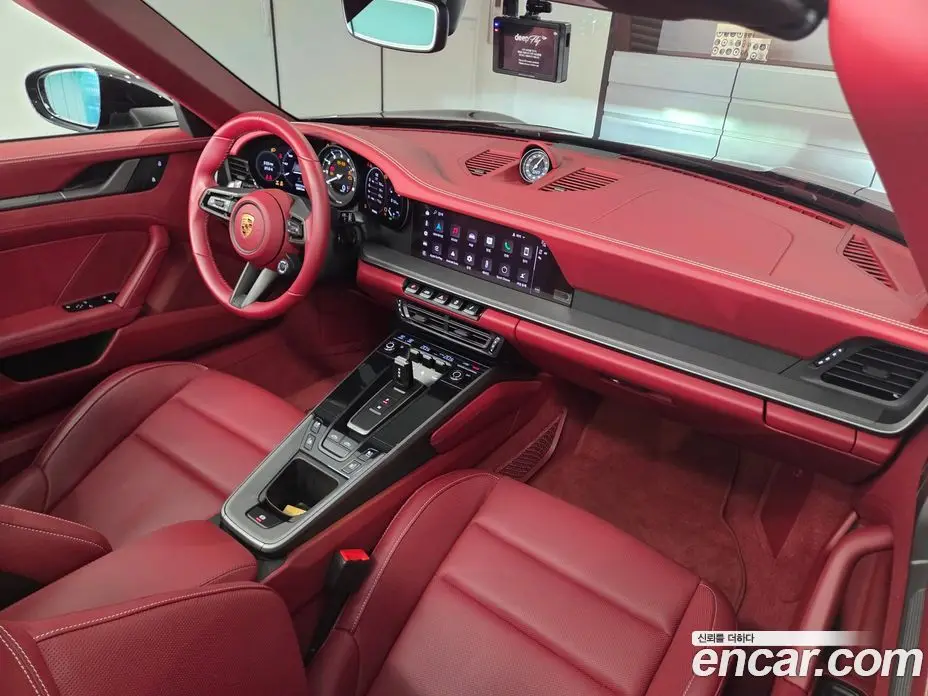 Porsche 911 2024 3.0 автомат (гидро), фото 9 Porsche 911 2024 3.0 автомат (гидро), фото 9