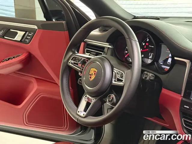 Porsche Macan 2021 2.0 автомат (гидро), миниатюра 8 Porsche Macan 2021 2.0 автомат (гидро), миниатюра 8