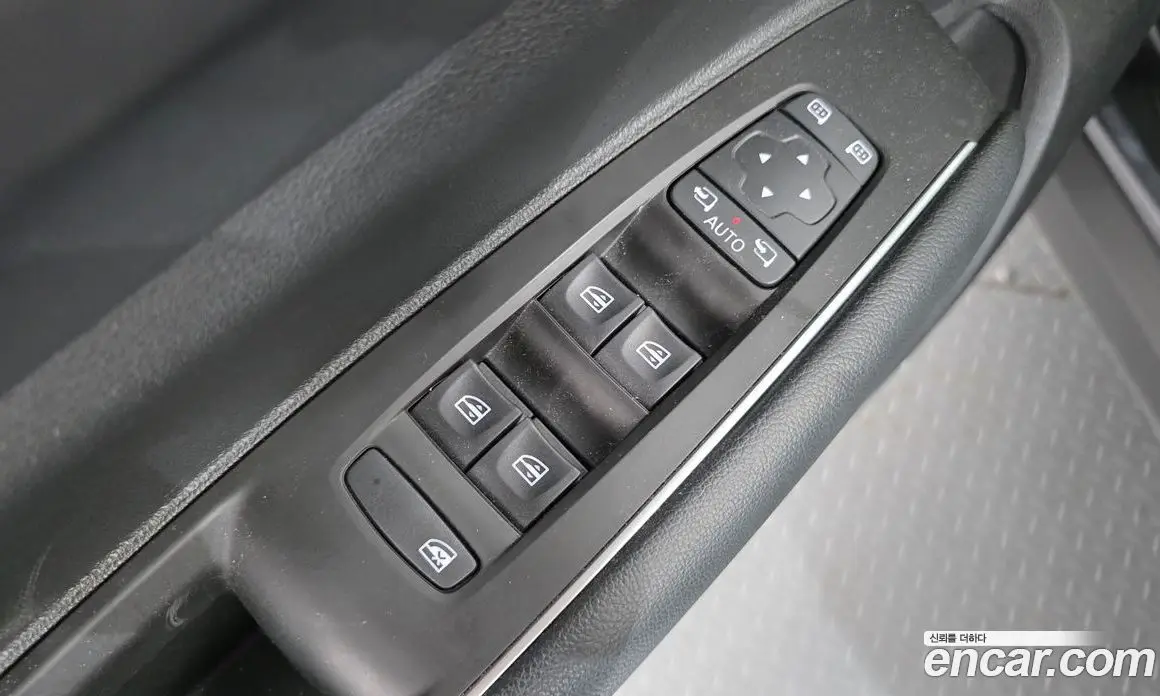 Renault (Samsung) QM6 2021 2.0 автомат (гидро), фото 12 Renault (Samsung) QM6 2021 2.0 автомат (гидро), фото 12