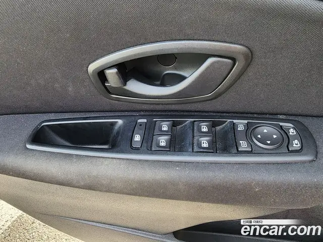 Renault (Samsung) SM3 2014 1.6 автомат (гидро), миниатюра 9